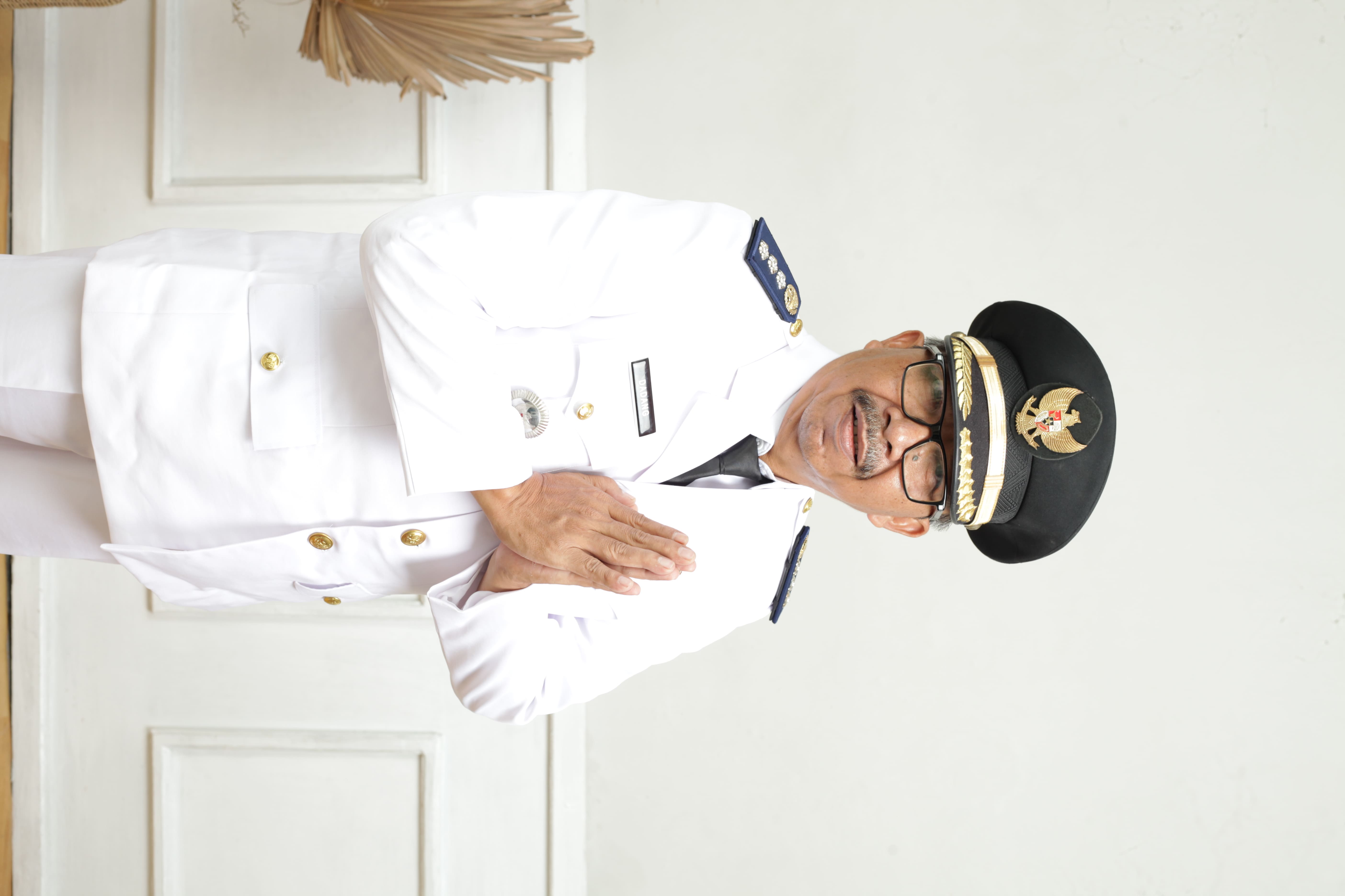 Foto Drs. H.DADANG AHMAD SAPARDAN